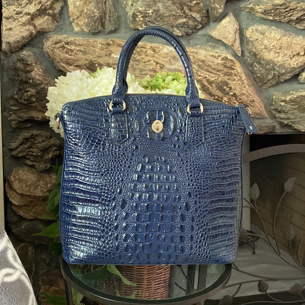LEATHER croc handbag